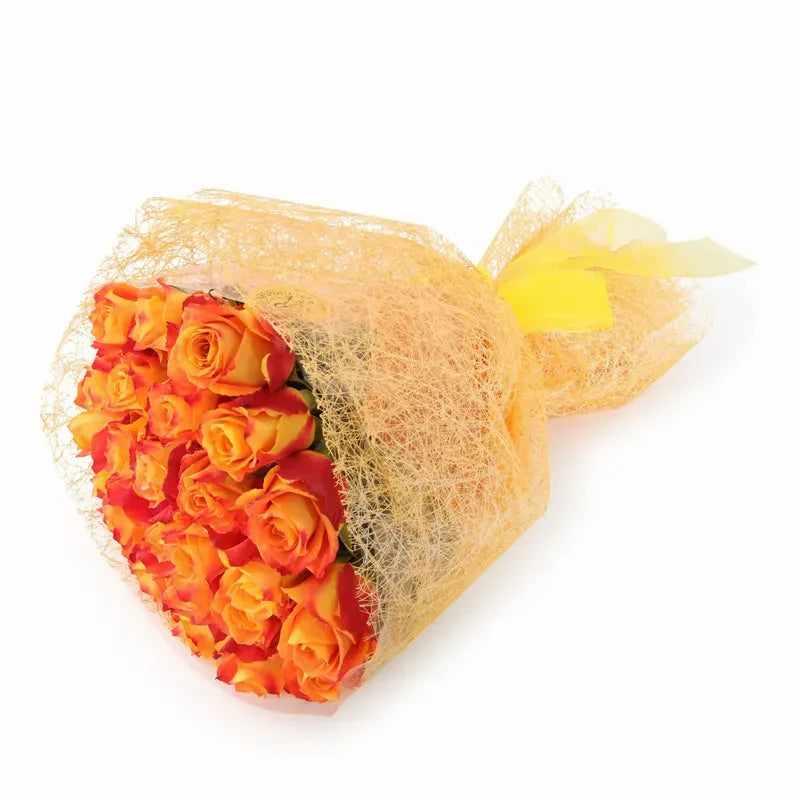 'Silantoi' Two-Tone Orange Signature Rose Bouquet w. Modern Mesh Wrap